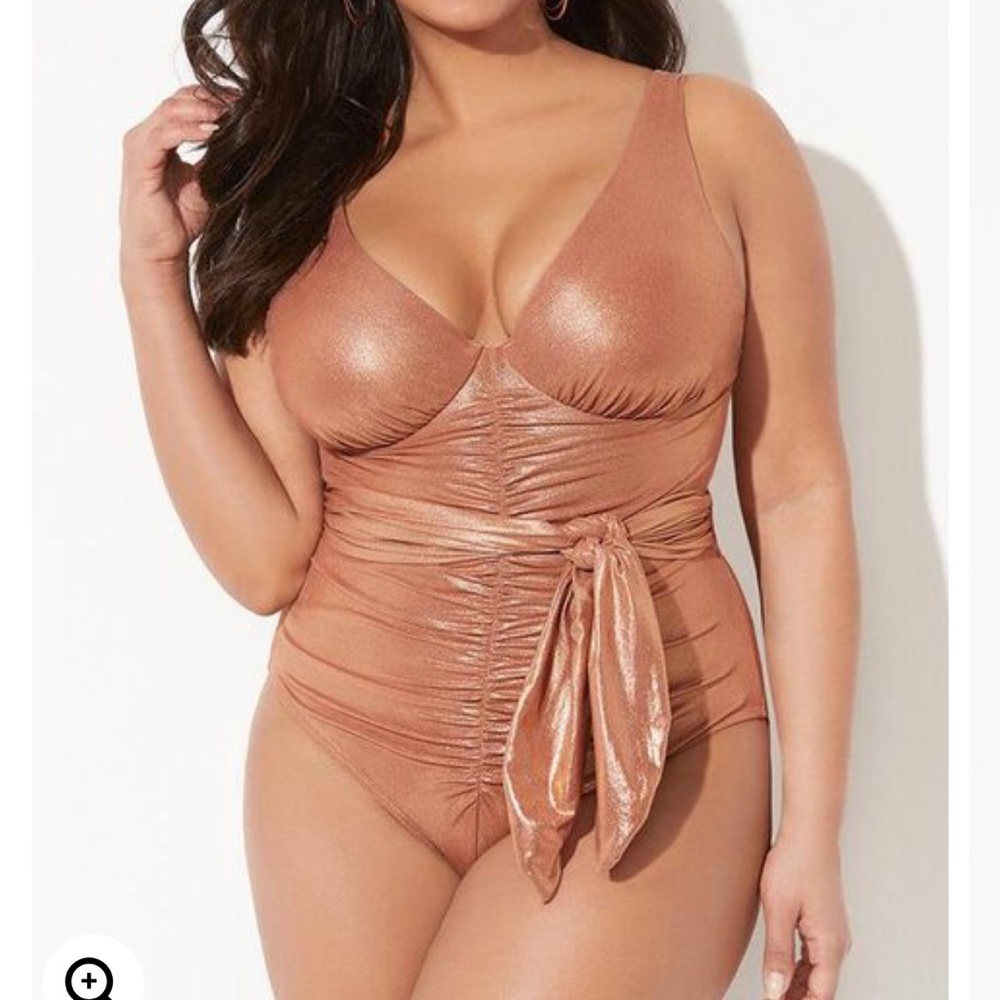 BRAND NEW gabifresh bathing suit
